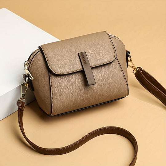 Ella Mini Flap Crossbody-väska