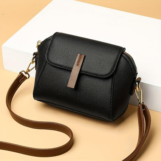 Ella Mini Flap Crossbody-väska